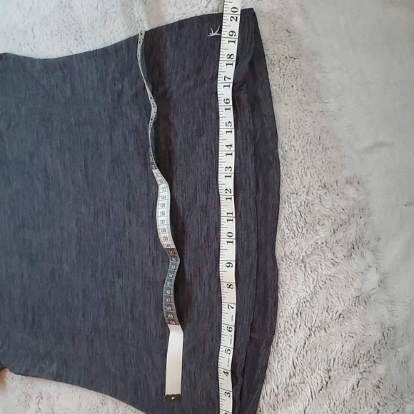 DANSKIN NOW Womens Greystone Heather V-Neck SSleeve Semi-Fitted T-Shirt-EC-Sz L - Picture 15 of 16